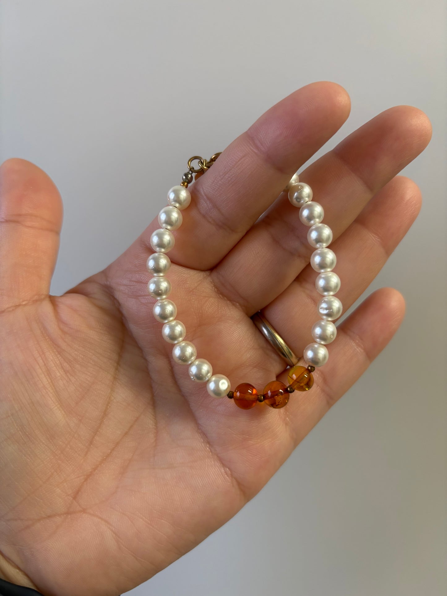 2ekansje - Parel en Barnsteen armband