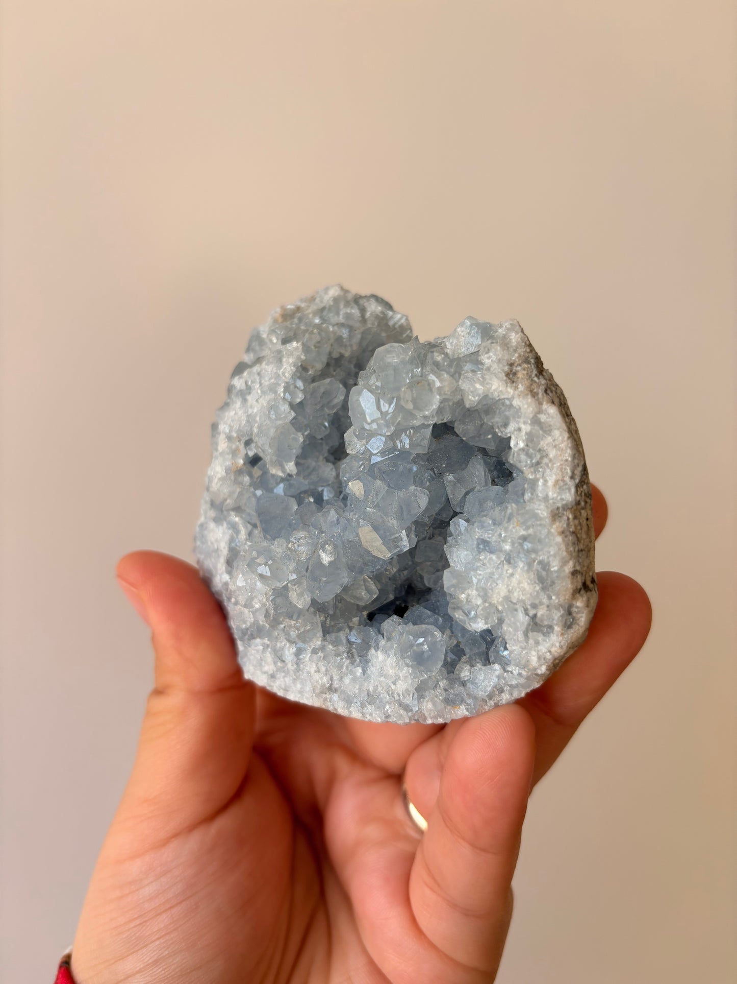 Celestien cluster