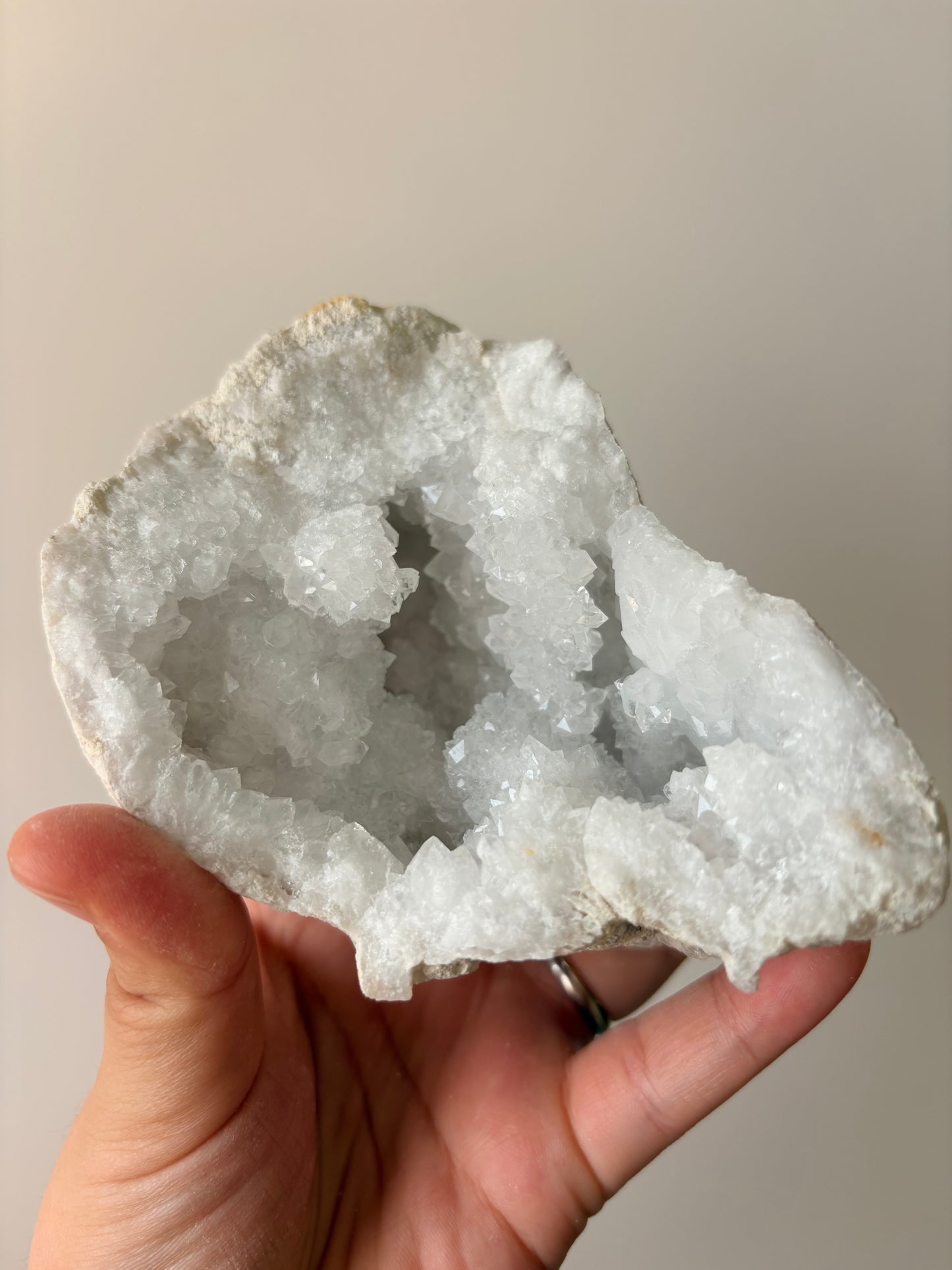 Bergkristal geode #4 groot