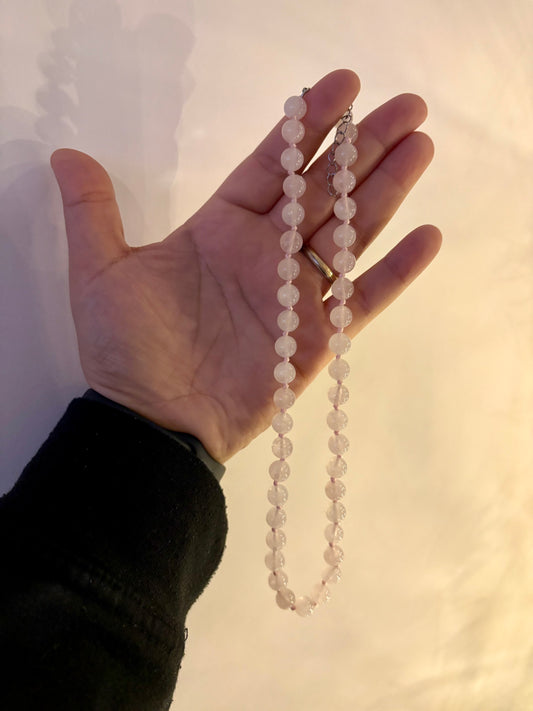Rozenkwarts ketting 45cm - 8mm