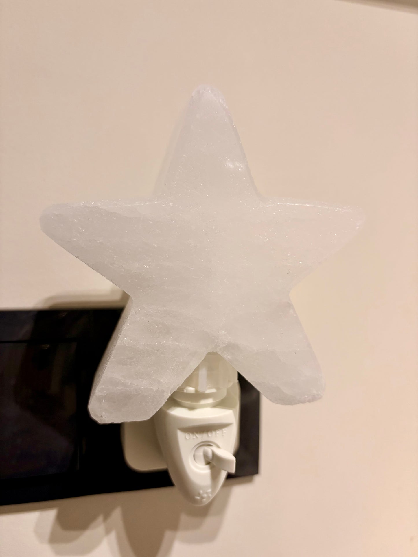 Himalaya zoutsteen nachtlamp ster wit