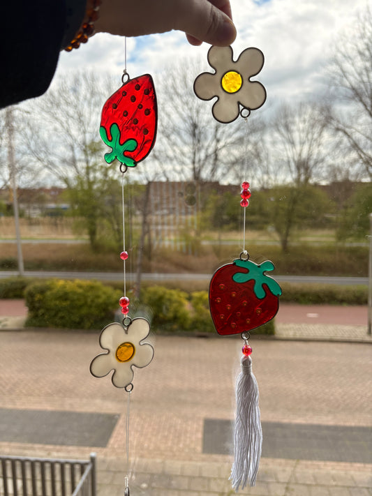 Aardbei/madelief suncatcher