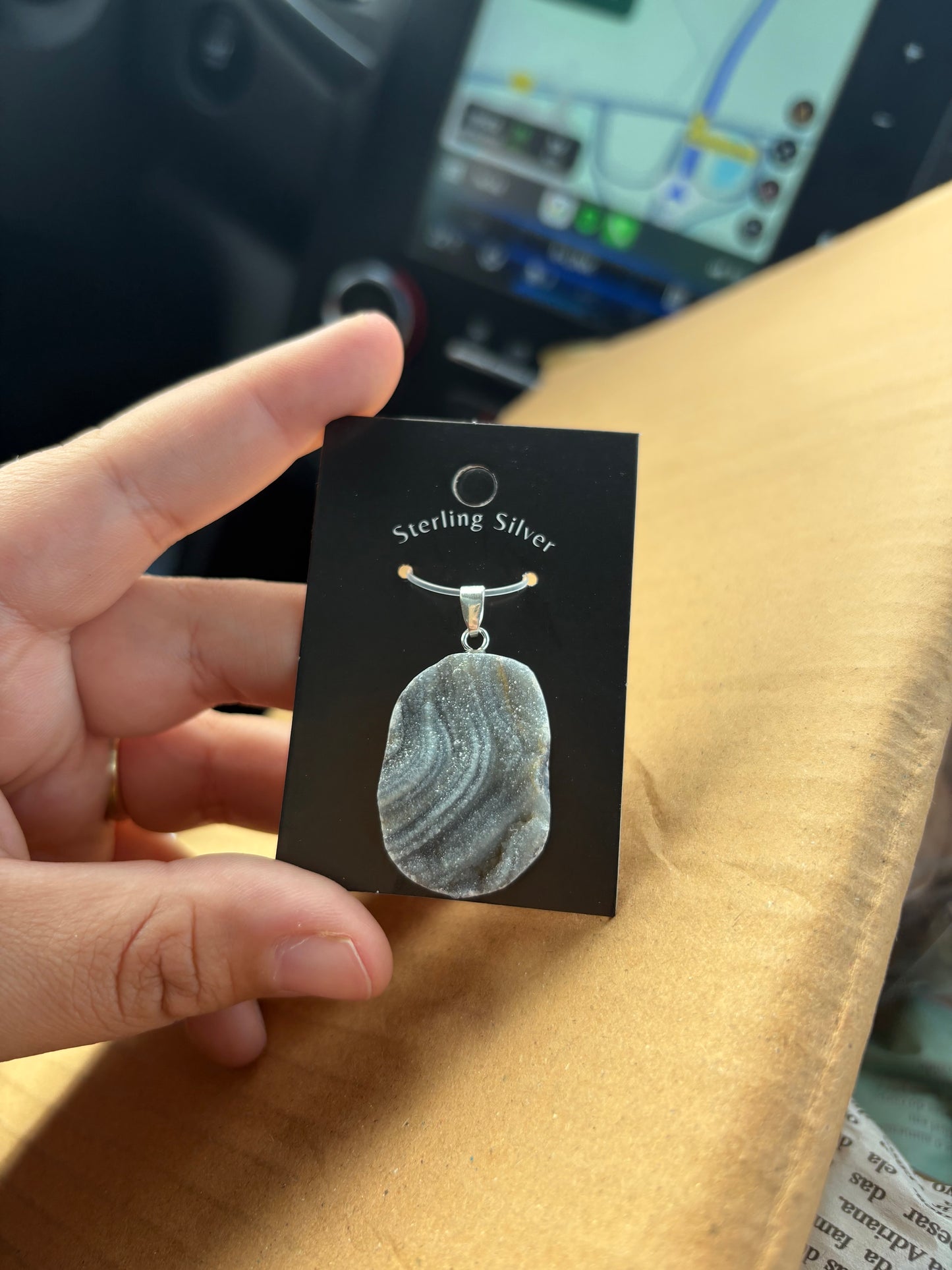 Chalcedoon hanger nr 1 / 925 zilver