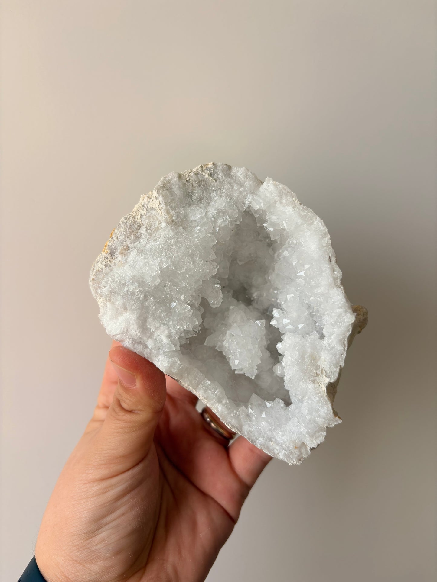 Bergkristal geode #4 groot