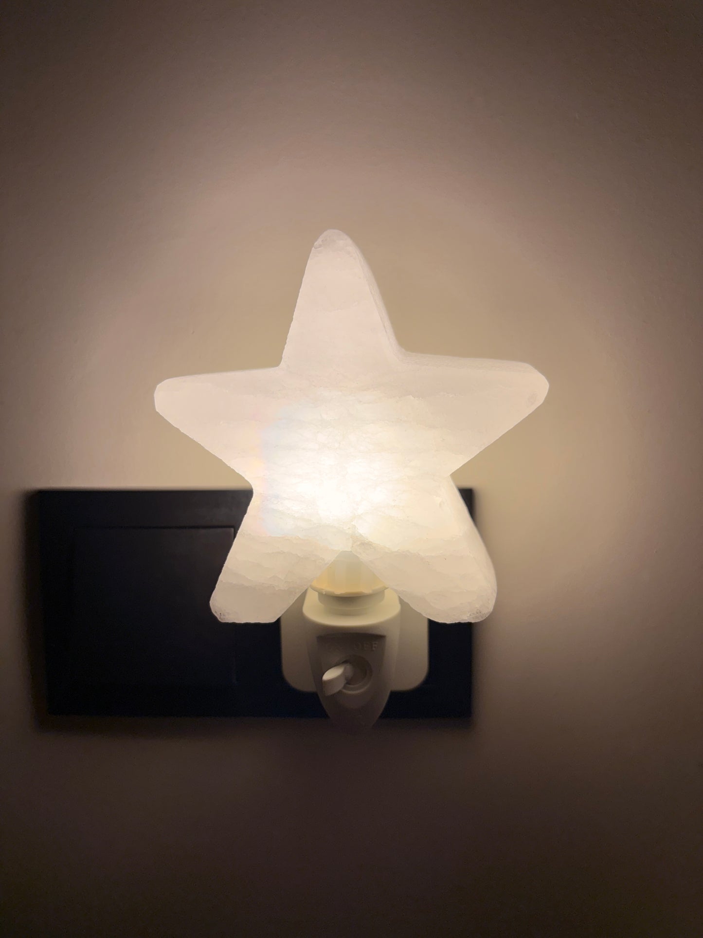 Himalaya zoutsteen nachtlamp ster wit