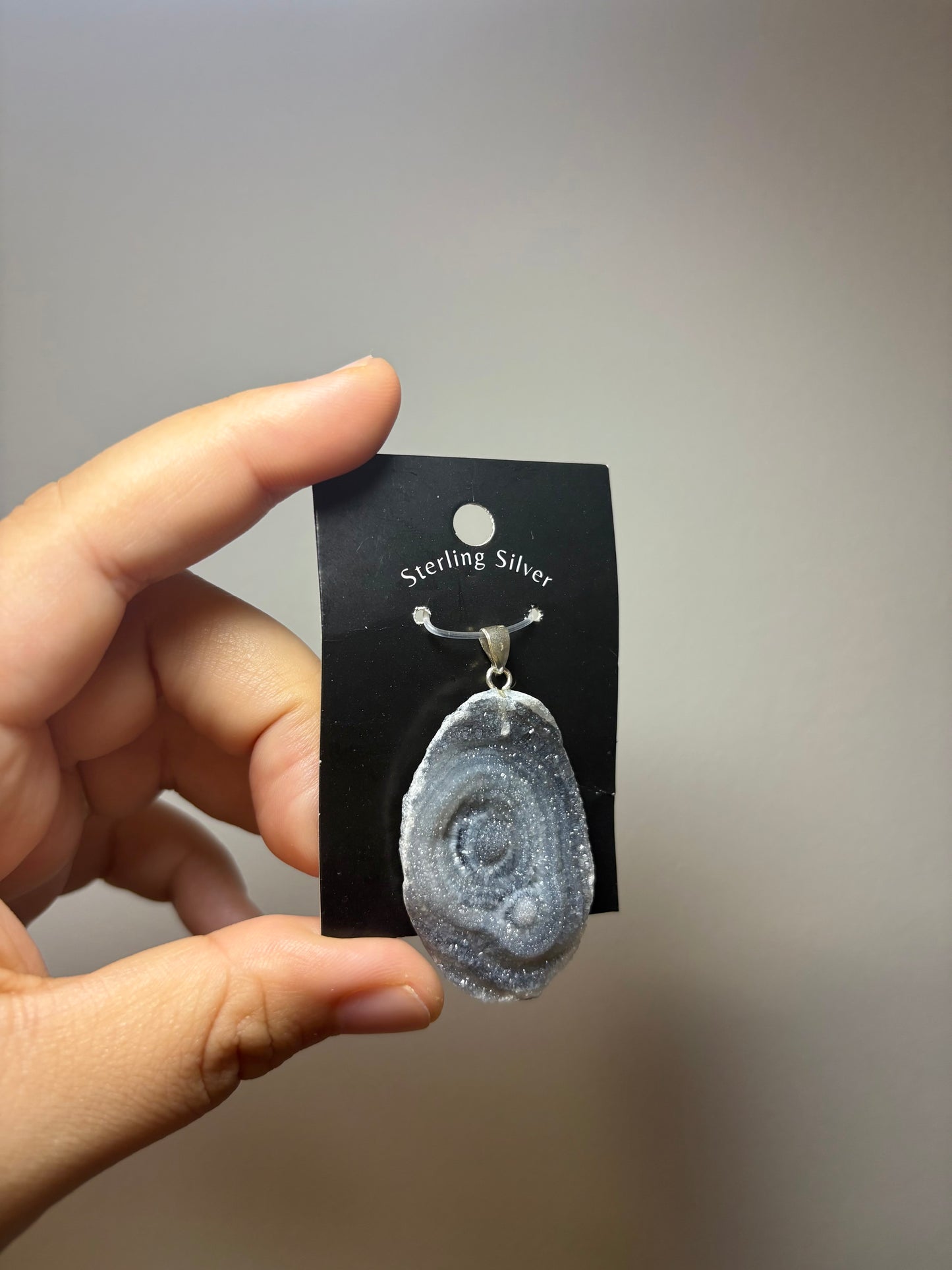 Chalcedoon hanger nr 2 / 925 zilver