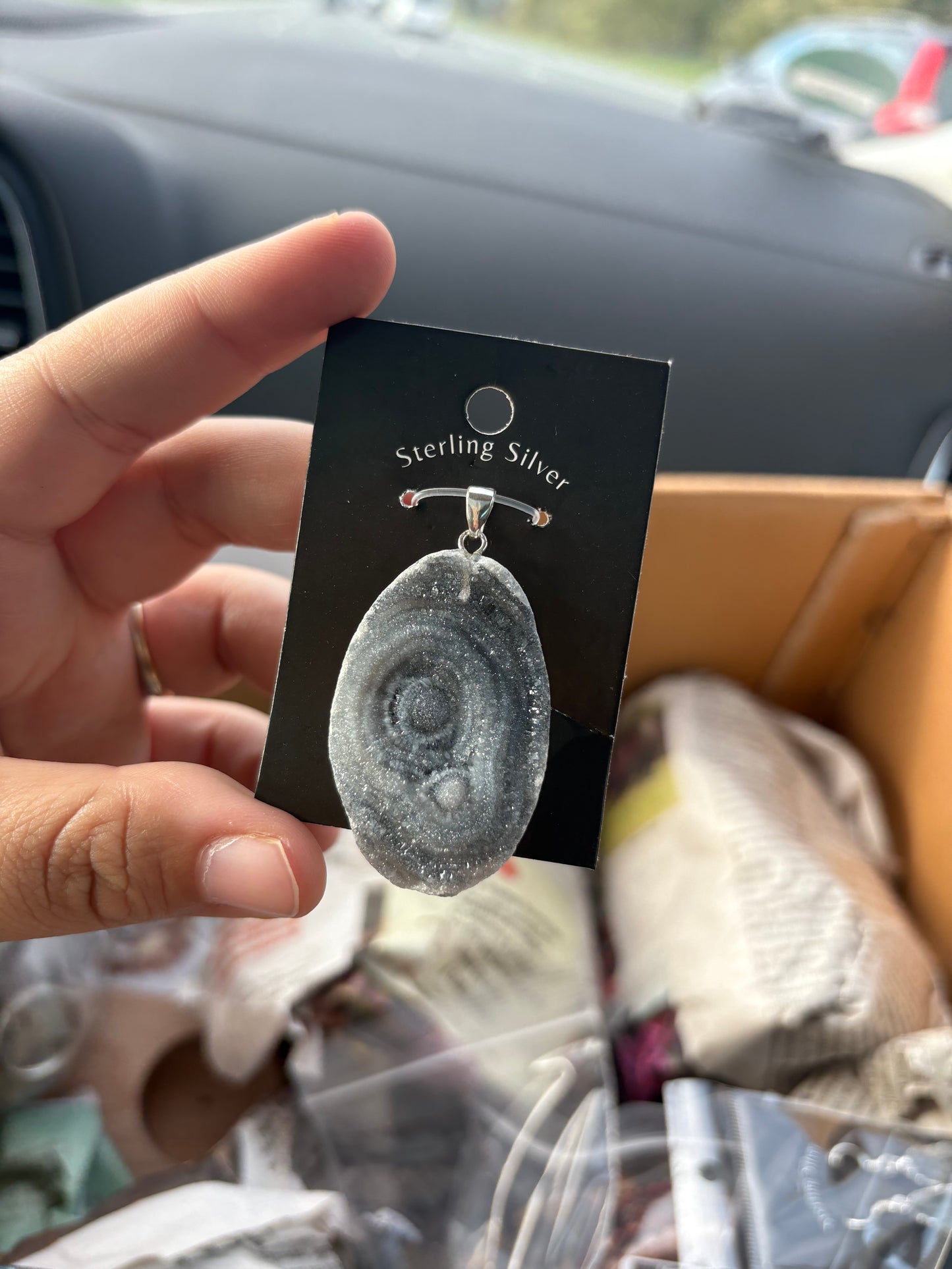 Chalcedoon hanger nr 2 / 925 zilver