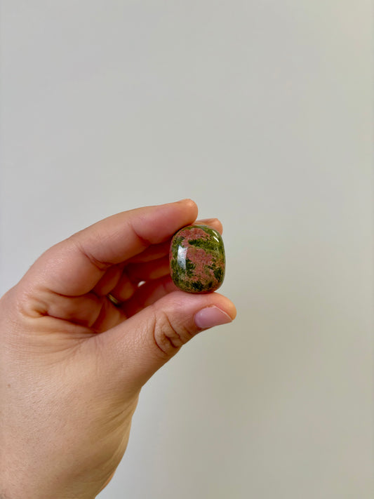 Unakiet trommelsteen